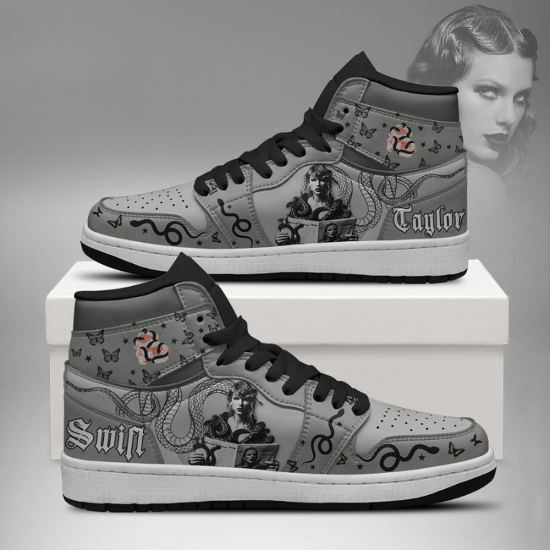 LIMITED EDITION - NEW CUSTOMIZED TAYLOR SWIFT AIR JORDAN SHOES
