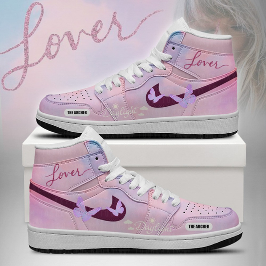 LIMITED EDITION - NEW CUSTOMIZED TAYLOR SWIFT AIR JORDAN SHOES
