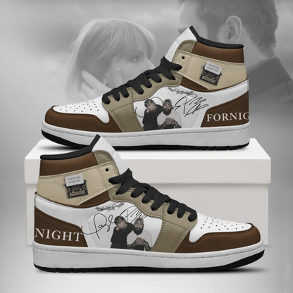 LIMITED EDITION - NEW CUSTOMIZED TAYLOR SWIFT AIR JORDAN SHOES